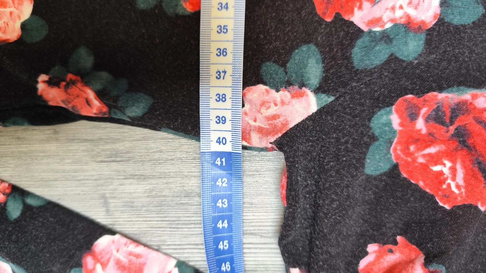 Short T-shirt Size 38 – photo 6